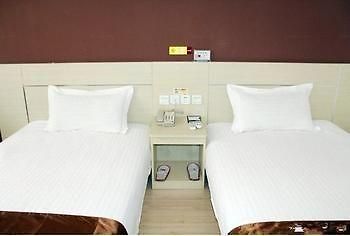 Thank You Hotel Jiujiang  Extérieur photo